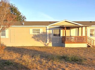1361 County Road 773, Devine, TX 78016