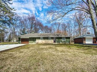 2678 Bahns Dr, Dayton, OH 45434