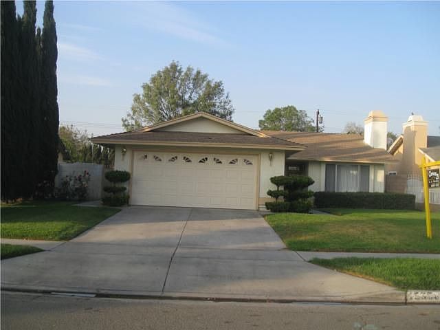 1st image of 15550 Mallory Dr