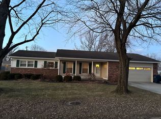 110 Linden St, Marshall, IL 62441