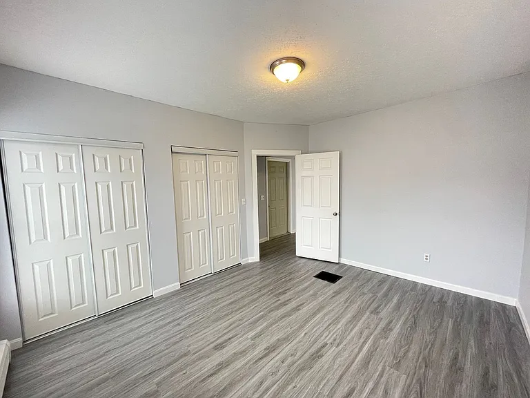 188 Laurel St #1 — Photo 22