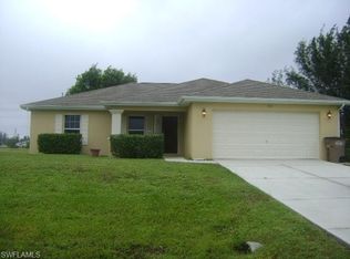 213 SW 24th Pl, Cape Coral, FL 33991
