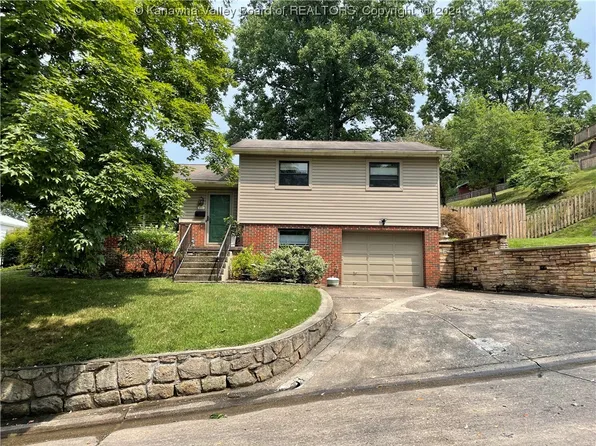 850 Sutherland Dr, Saint Albans, WV 25177