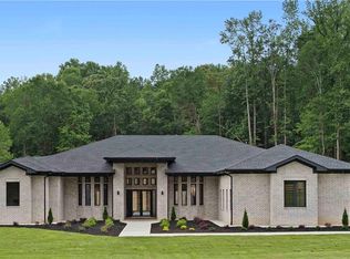 1002 Boss Hardy Rd, Auburn, GA 30011