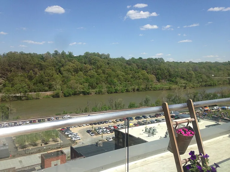 River Lofts West — Photo 39