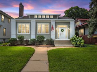 604 Courtland Ave, Park Ridge, IL 60068