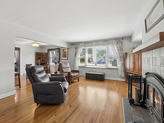 2nd image of 4006 Liberty Blvd