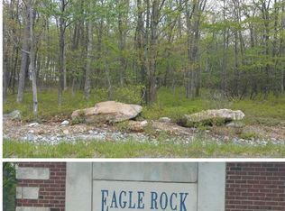 Troon Rd, Hazleton, PA 18202