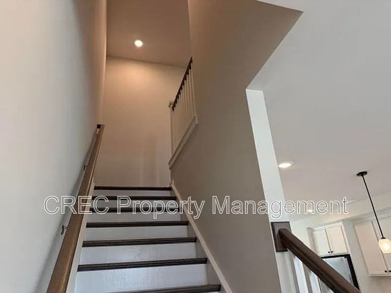 596 Scholar Way — Photo 18