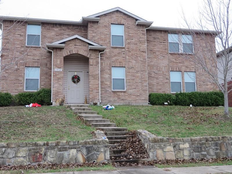 1st image of 1512 Barnhart Dr