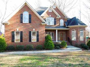 100 Sweetheart Nook, Pendleton, SC 29670