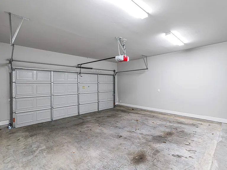 240 Julia St #A — Photo 49