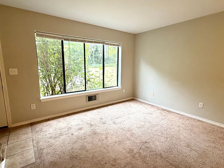 American Lake Townhomes — Photo 23