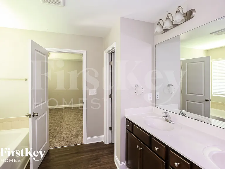 9520 Blue Knoll Ct — Photo 9