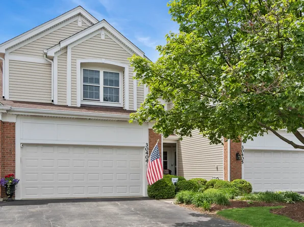 30404 Fowler Cir, Warrenville, IL 60555