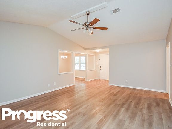 4th image of 799 Cedar Lake Dr SE