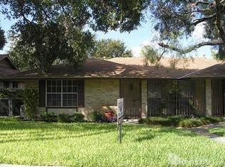 3222 Stonehaven Dr, San Antonio, TX 78230