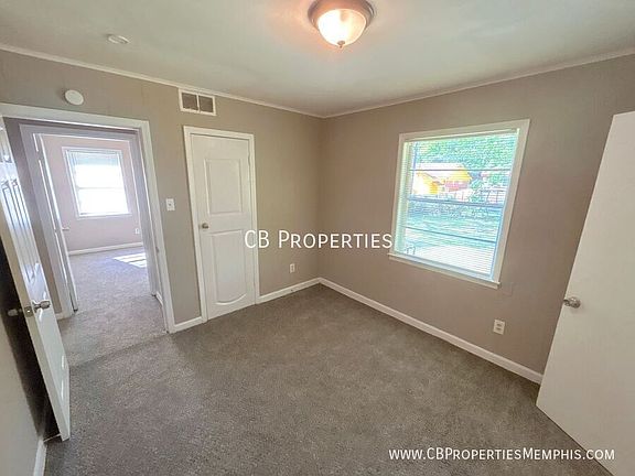 5th image of 2158 Pueblo Ave