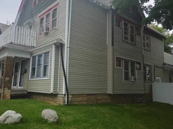 1500 North 33rd STREET #1502, Milwaukee, WI 53208