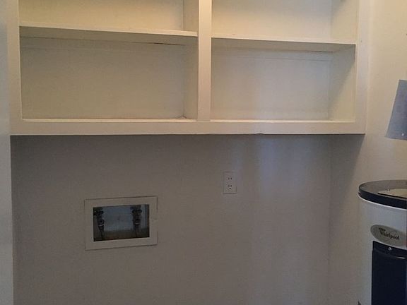 5th image of 101 Logan Dr #A