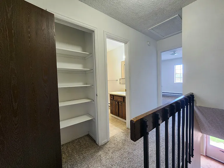 59 Castle Royal Dr — Photo 8