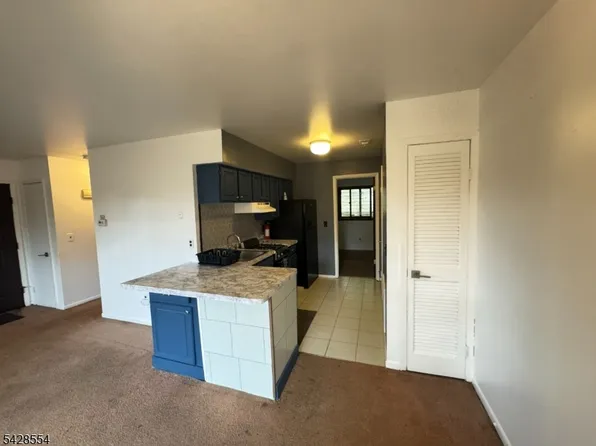 1 Sundance Ct 1 BLDG 1 #1, Vernon Twp., NJ 07462