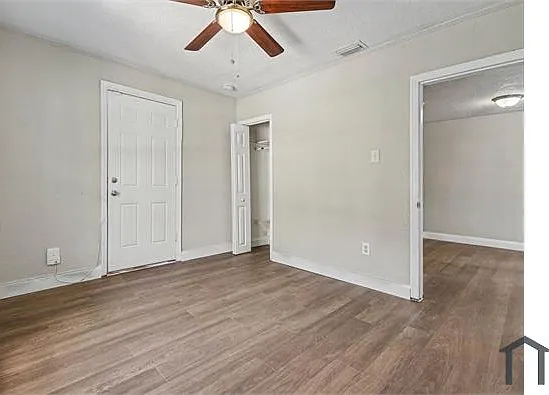 5105 Rohn Ave — Photo 17