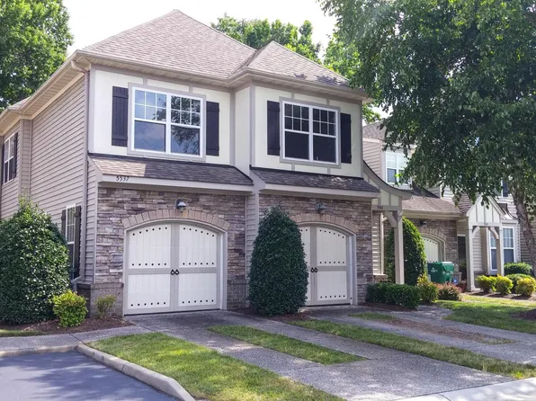 5541 Frog Pond Ln, Virginia Beach, VA 23455