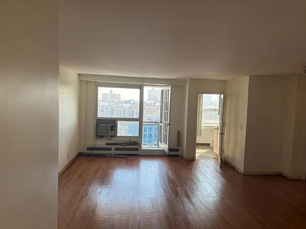 97-07 63rd Rd #12K, Rego Park, NY 11374
