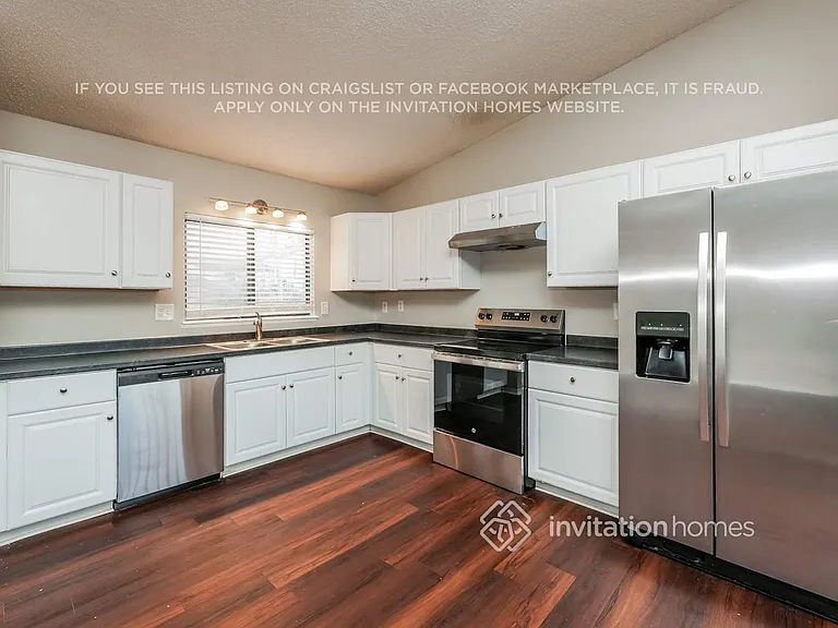 2925 Rhapsody Dr — Photo 7