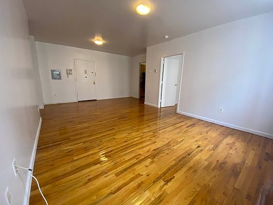 1st image of 206 W 148th St #5EE