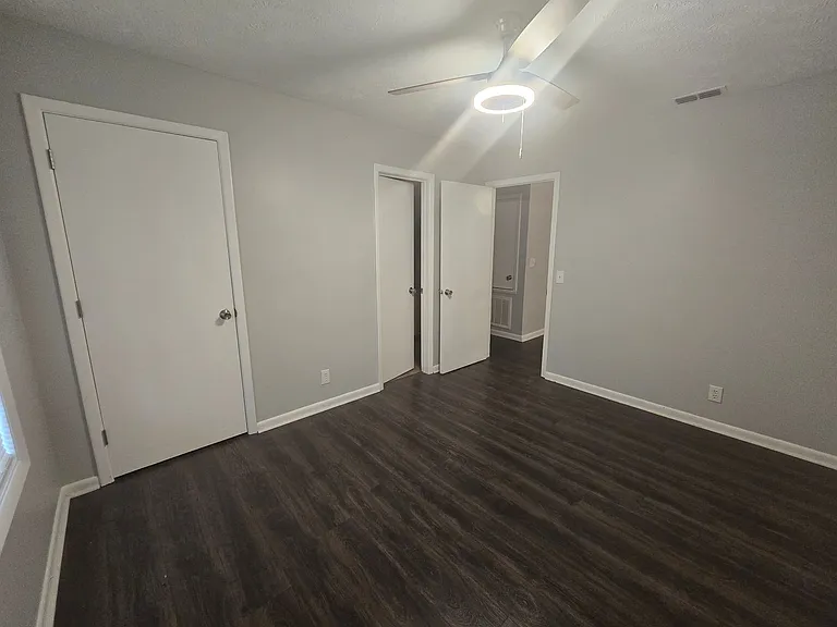 6764-8 Willowbrook Dr — Photo 11