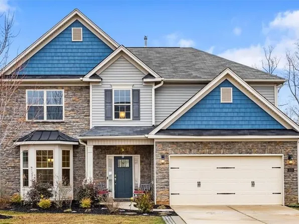 1823 Ridge Creek Dr, Kernersville, NC 27284