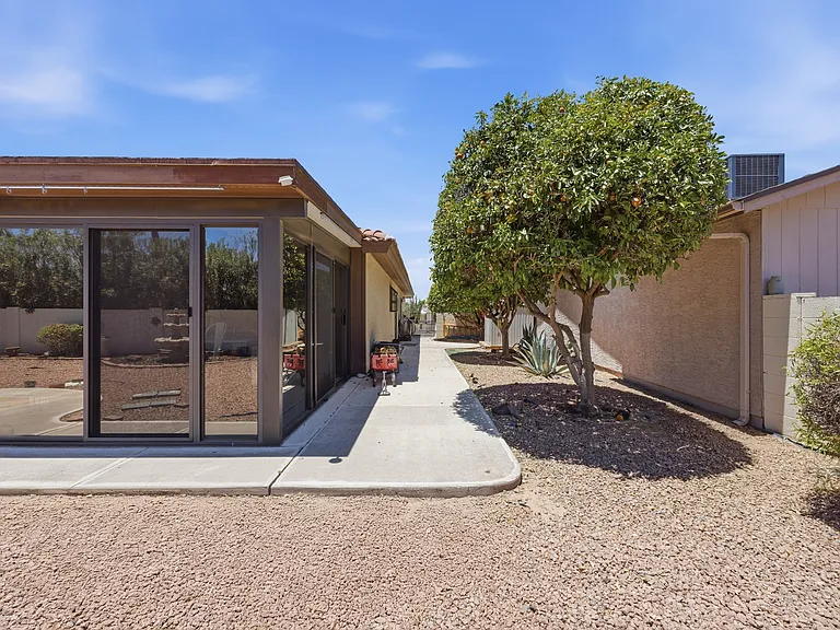 26009 S New Town Dr — Photo 24