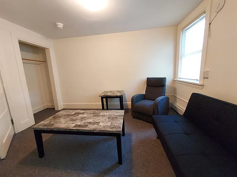 125 Highland Pl — Photo 37