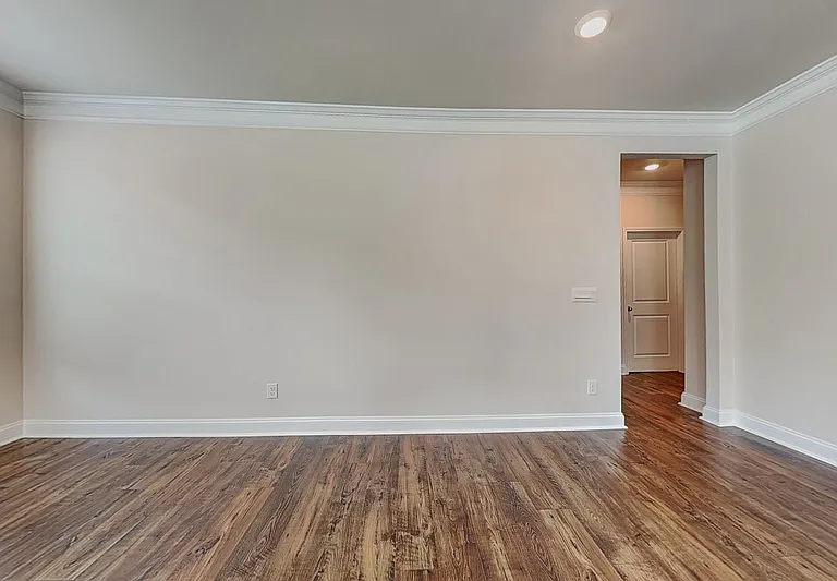 5301 Ennisworth Ln — Photo 5