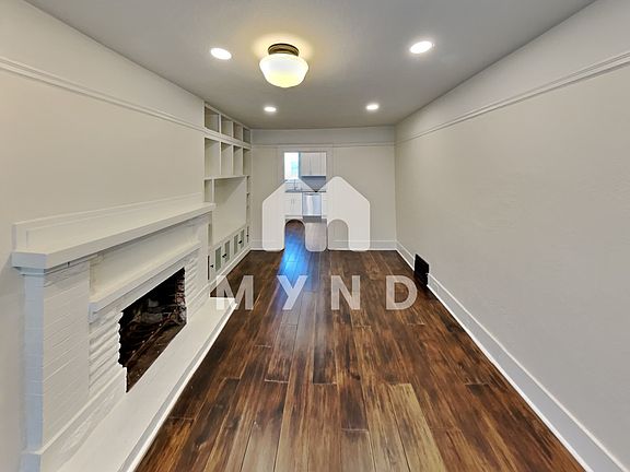 4th image of 724 Jarboe Ave
