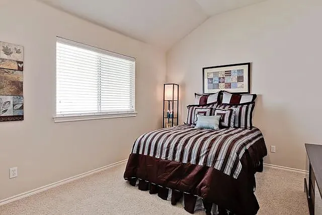 1884 Tahoe Dr — Photo 15