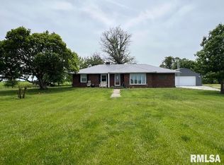16765 N 350th Rd, Industry, IL 61440