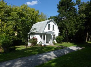 1 Midgley Ln, Phoenixville, PA 19460