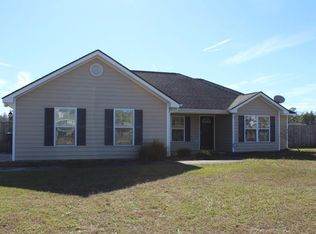 82 Parish Loop, Hinesville, -- 31313