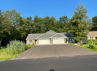 3667 Nordic Ct, Suamico, WI 54173