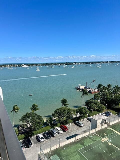 1st image of 5600 N Flagler Dr APT 1110