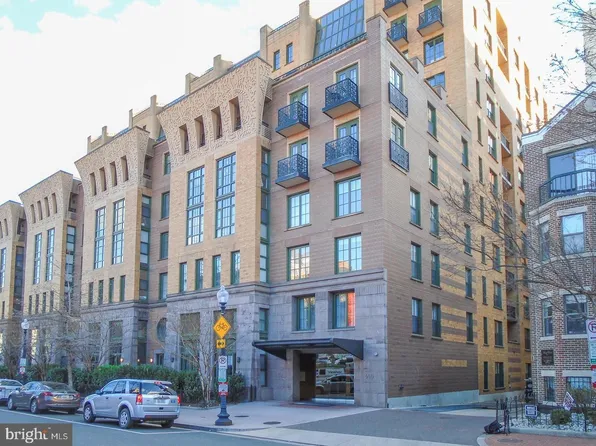 910 M St NW APT 126, Washington, DC 20001