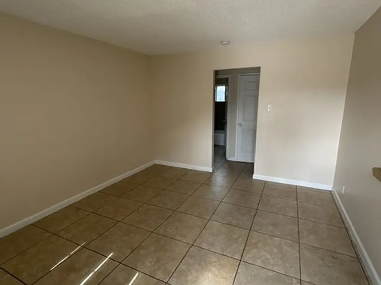 Osito Apartments — Photo 2