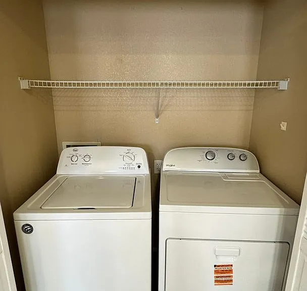 917 Blushing Rose Pl — Photo 10
