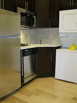 Rented by Tower Brokerage | media 40