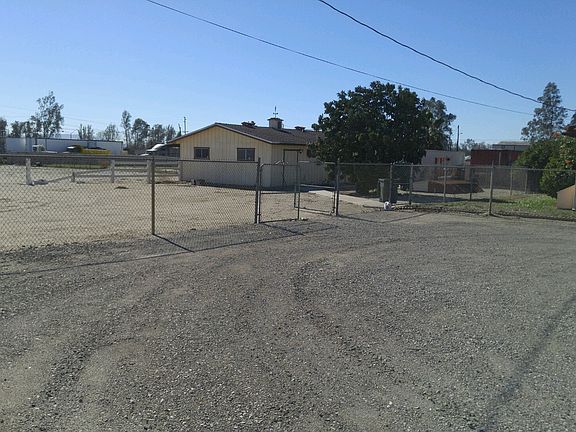 2nd image of 14151 Durian Ave
