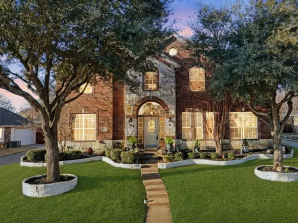 1318 Coastal Dr, Garland, TX 75043