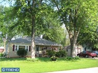 104 Fern Ln, Collegeville, PA 19426
